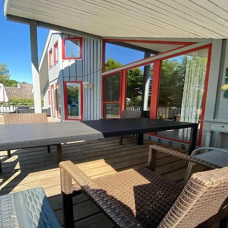 Holiday home Mirow In